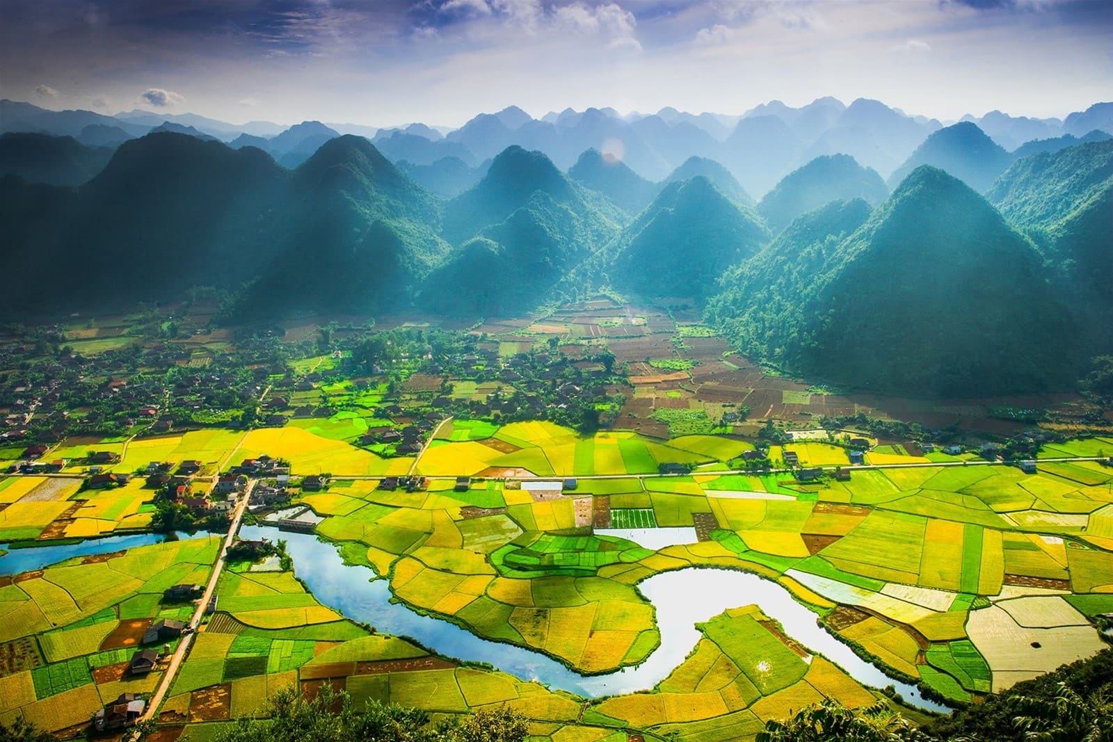 Đồng bằng lớn nhất nước ta là? Đặc điểm tự nhiên các vùng đồng bằng lớn trên cả nước